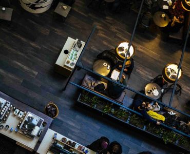 photo-1484659619207-9165d119dafe